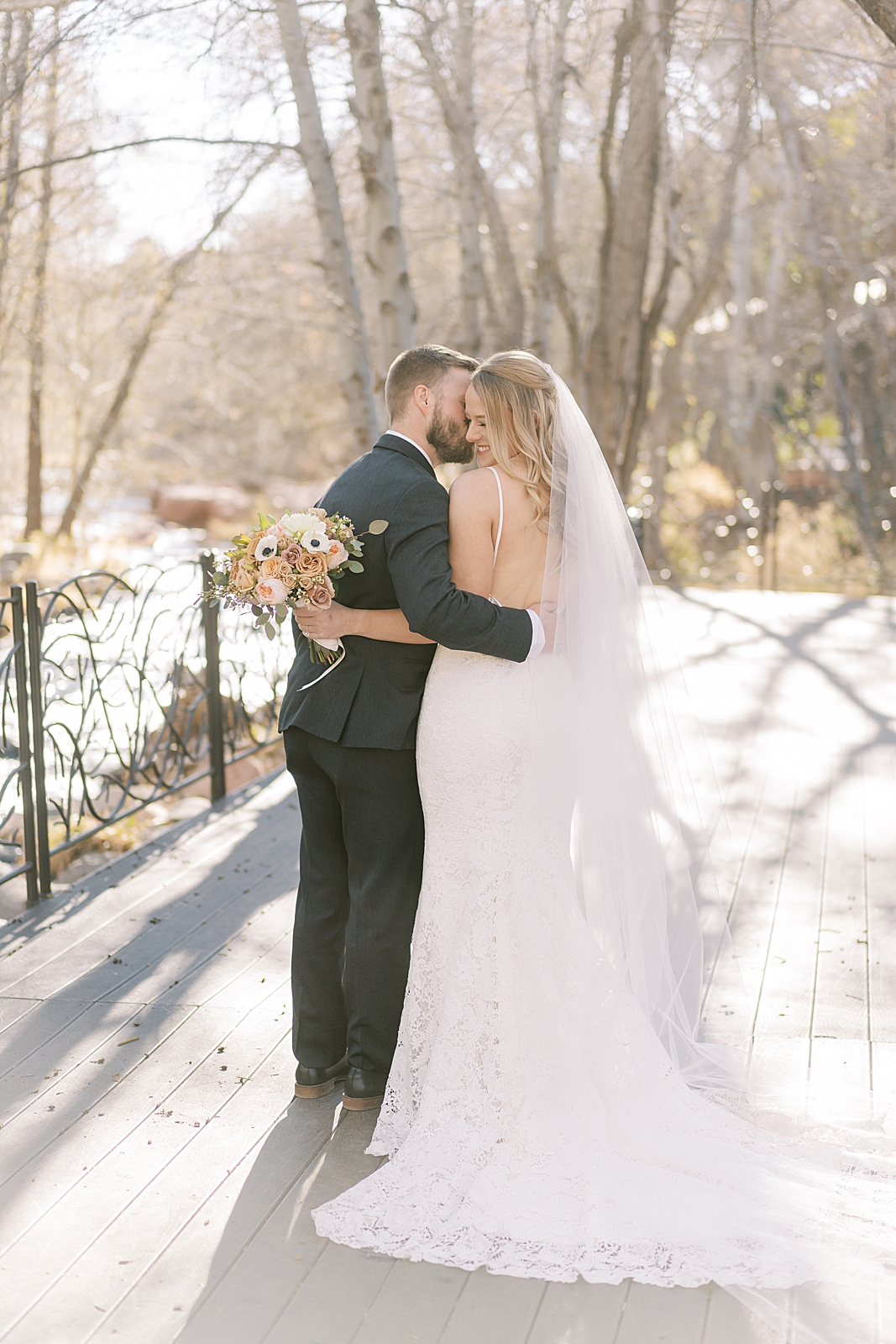 L’Auberge de Sedona wedding, Sedona wedding, Sedona wedding photographer, film wedding photographers, fine art wedding photographers, destination wedding photographers, destination wedding venues, Houston wedding venues, destination wedding planners, intimate wedding, micro-wedding, COVID wedding, luxury wedding, intimate luxury wedding, austin Wedding Photographers, Austin marriage proposal, downtown Austin proposal, Austin proposal photographers, Austin proposal photographer, engagement photos in downtown austin, downtown austin engagement photos, awesome engagement photos in austin, downtown austin photo spots, austin engagement photos, engagement session in austin, austin engagement session, austin wedding photographer, austin wedding photos