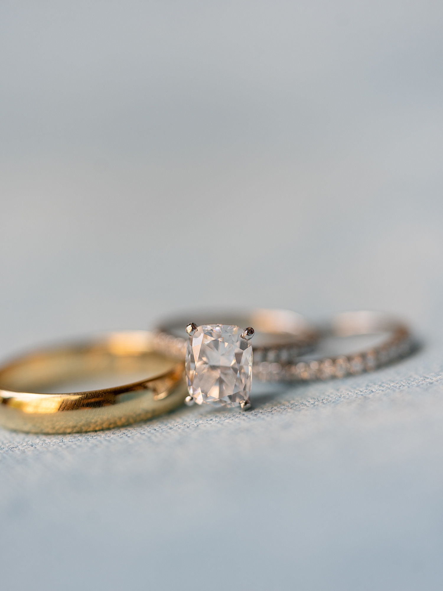 Detail shot of bride’s accessories and stationery at Escondido Golf Club wedding by Paige Vaughn Photo