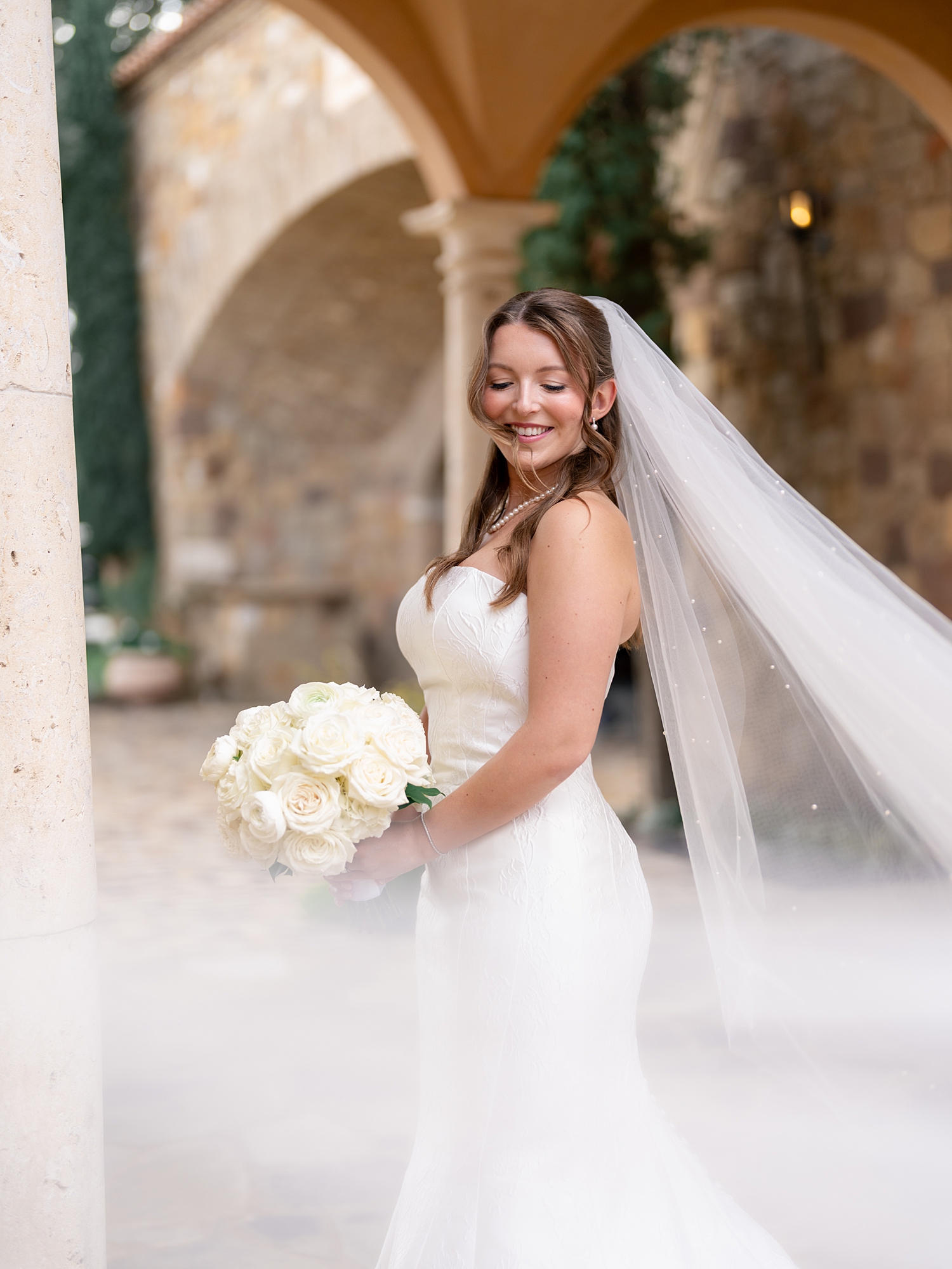 Portrait of bride Escondido Golf Club, Austin wedding photography by Paige Vaughn Photo