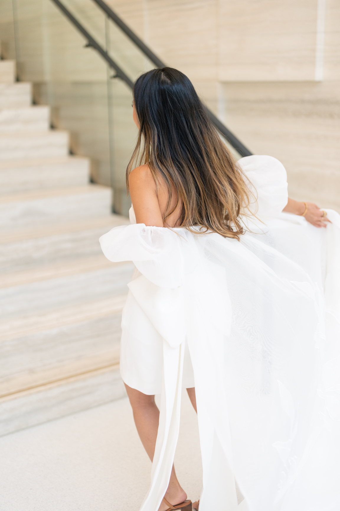 Austin Courthouse Wedding bridal portraits