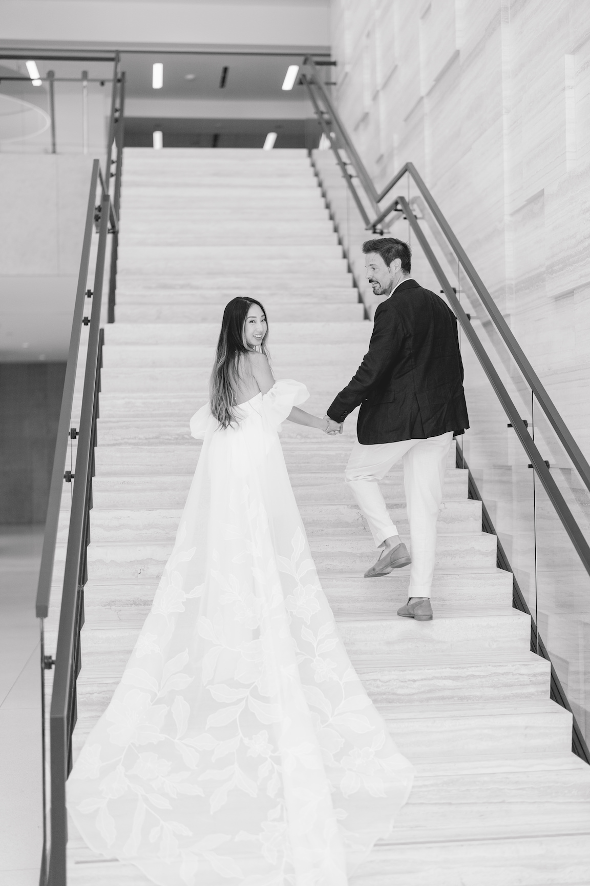 Austin Courthouse Wedding bride groom portraits