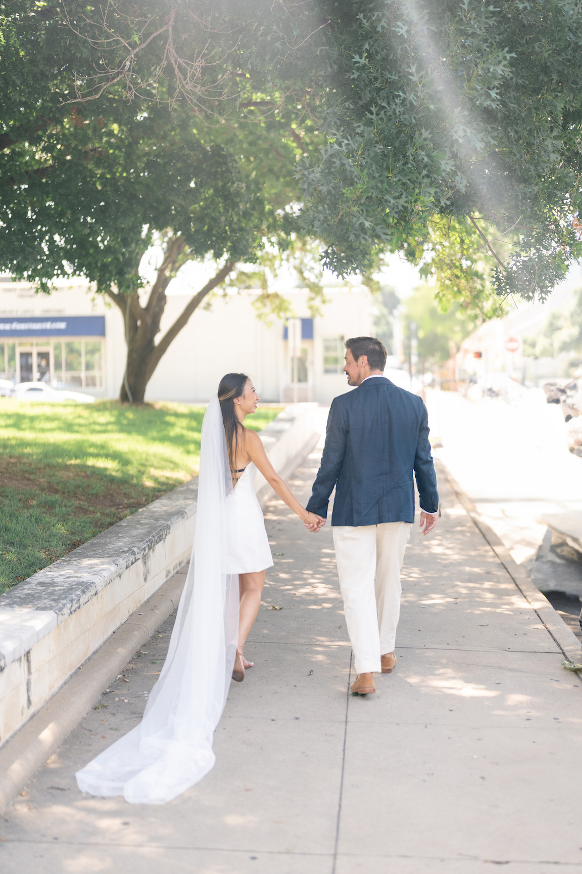 Austin Courthouse Wedding bride groom portraits