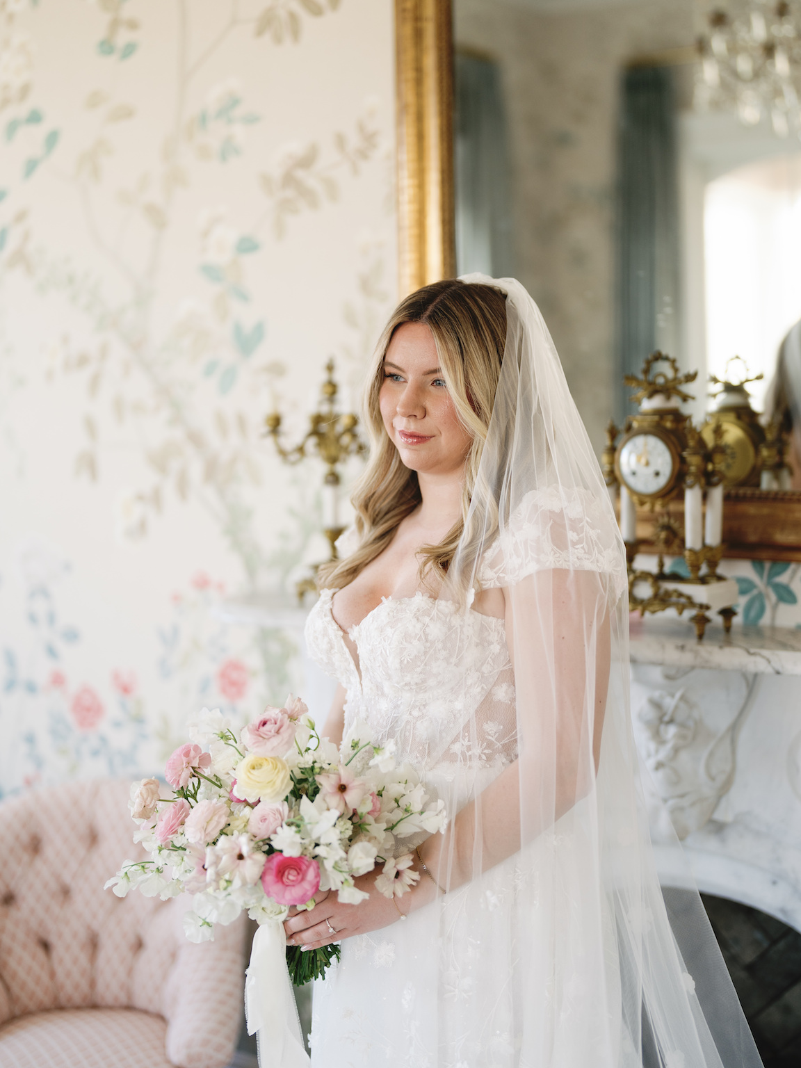 1874 Guest House Bridal Photos
