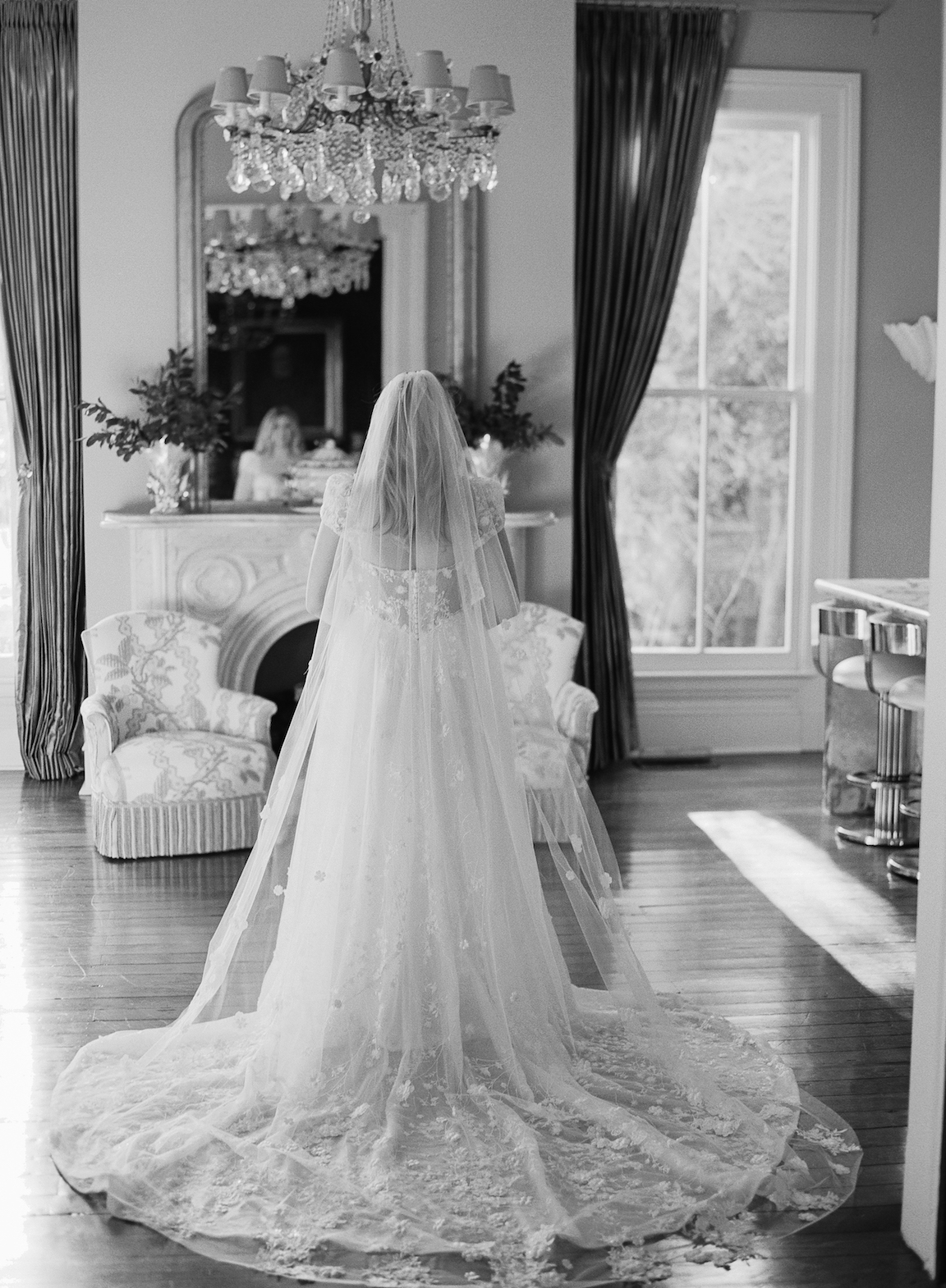 1874 Guest House Bridal Photos