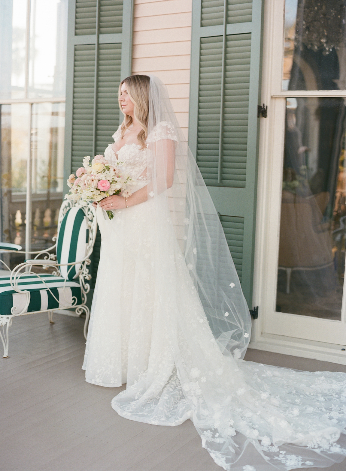 1874 Guest House Bridal Photos