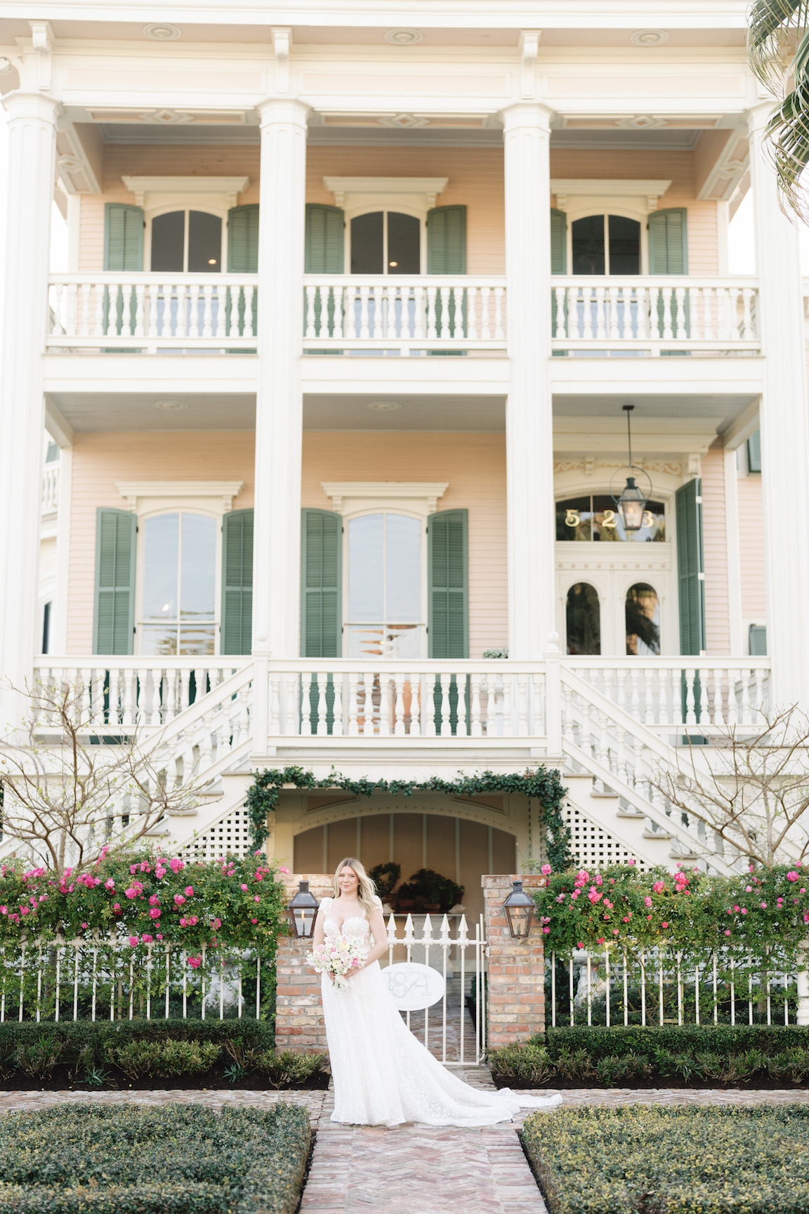 1874 Guest House Bridal Photos