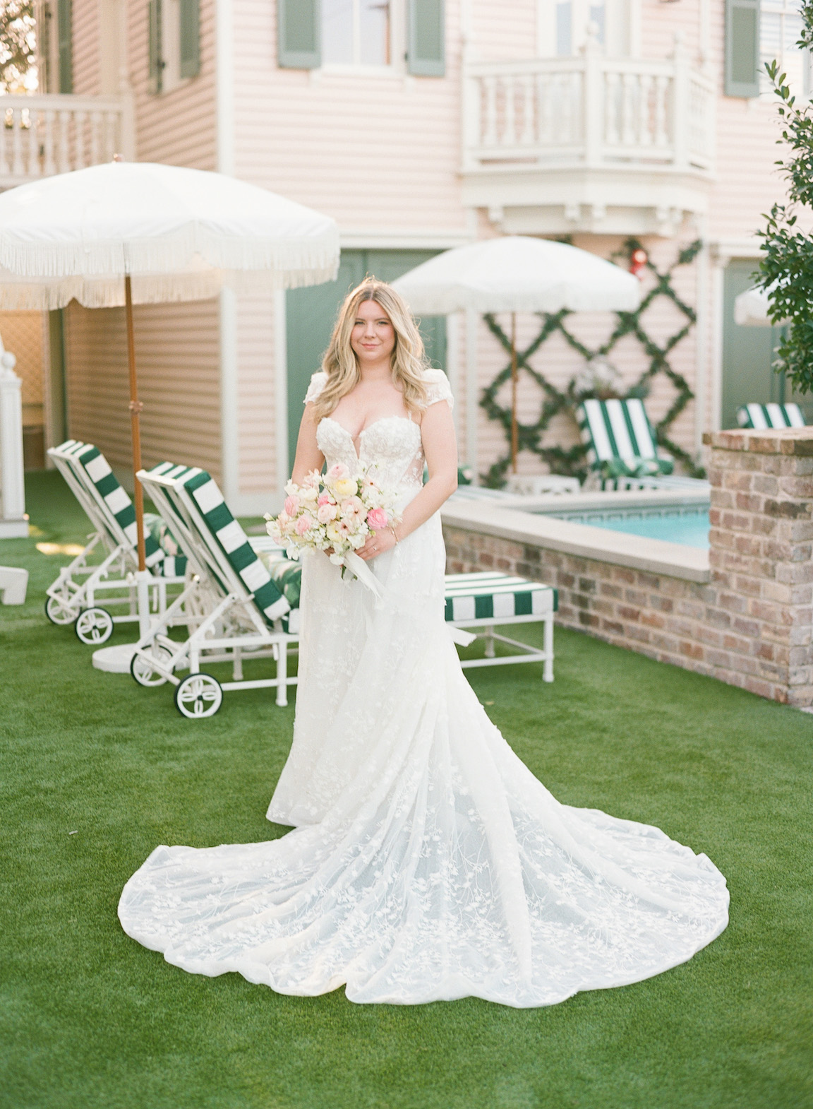 1874 Guest House Bridal Photos