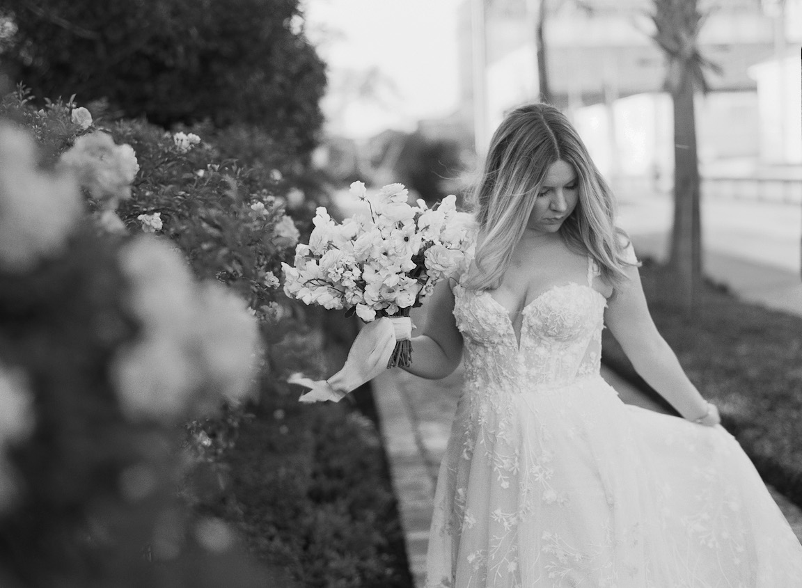 1874 Guest House Bridal Photos