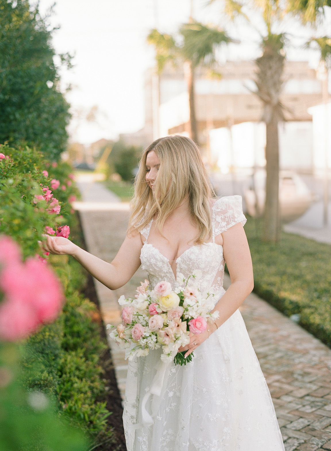 1874 Guest House Bridal Photos