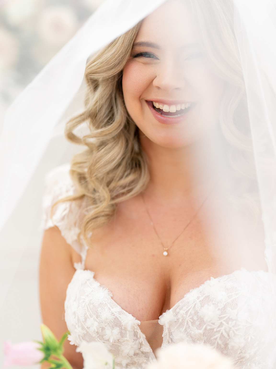 Arrowhead Hill Wedding bridal portraits
