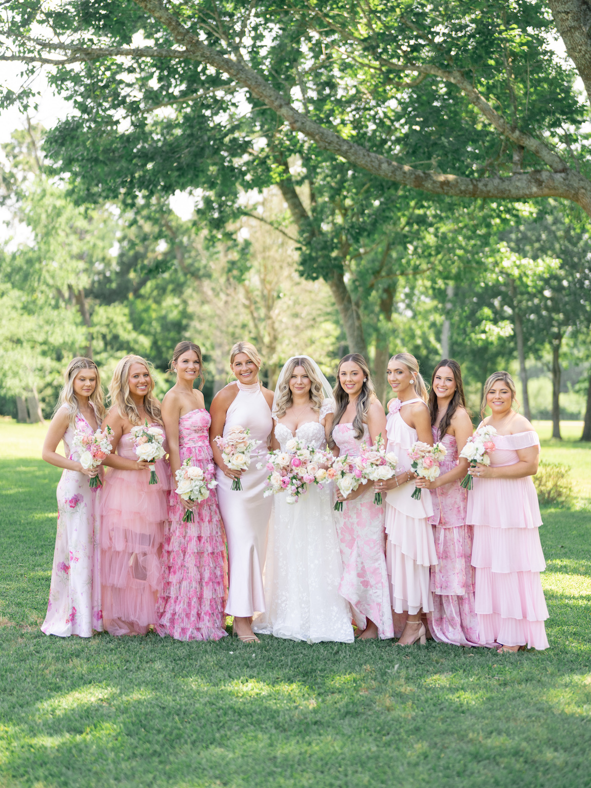 Arrowhead Hill Wedding bride and bridesmaid photos
