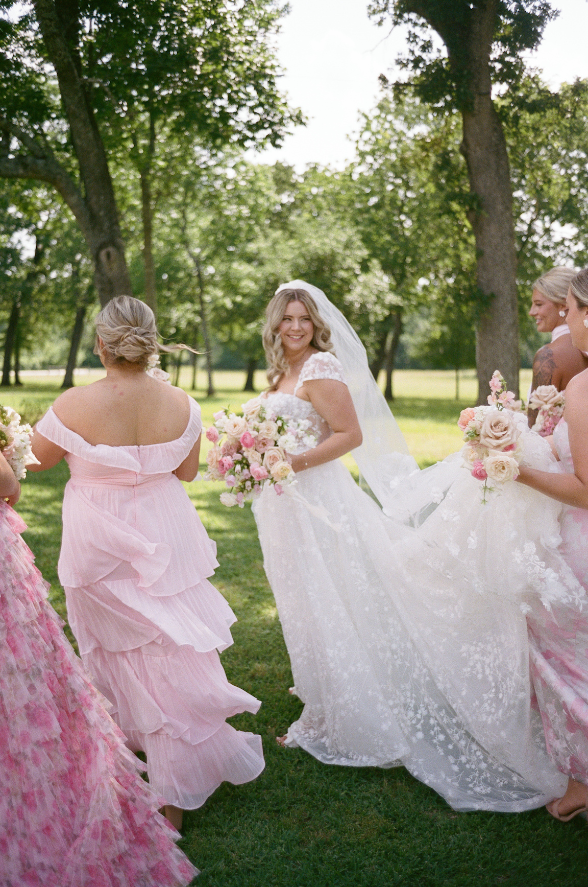 Arrowhead Hill Wedding bride and bridesmaid photos