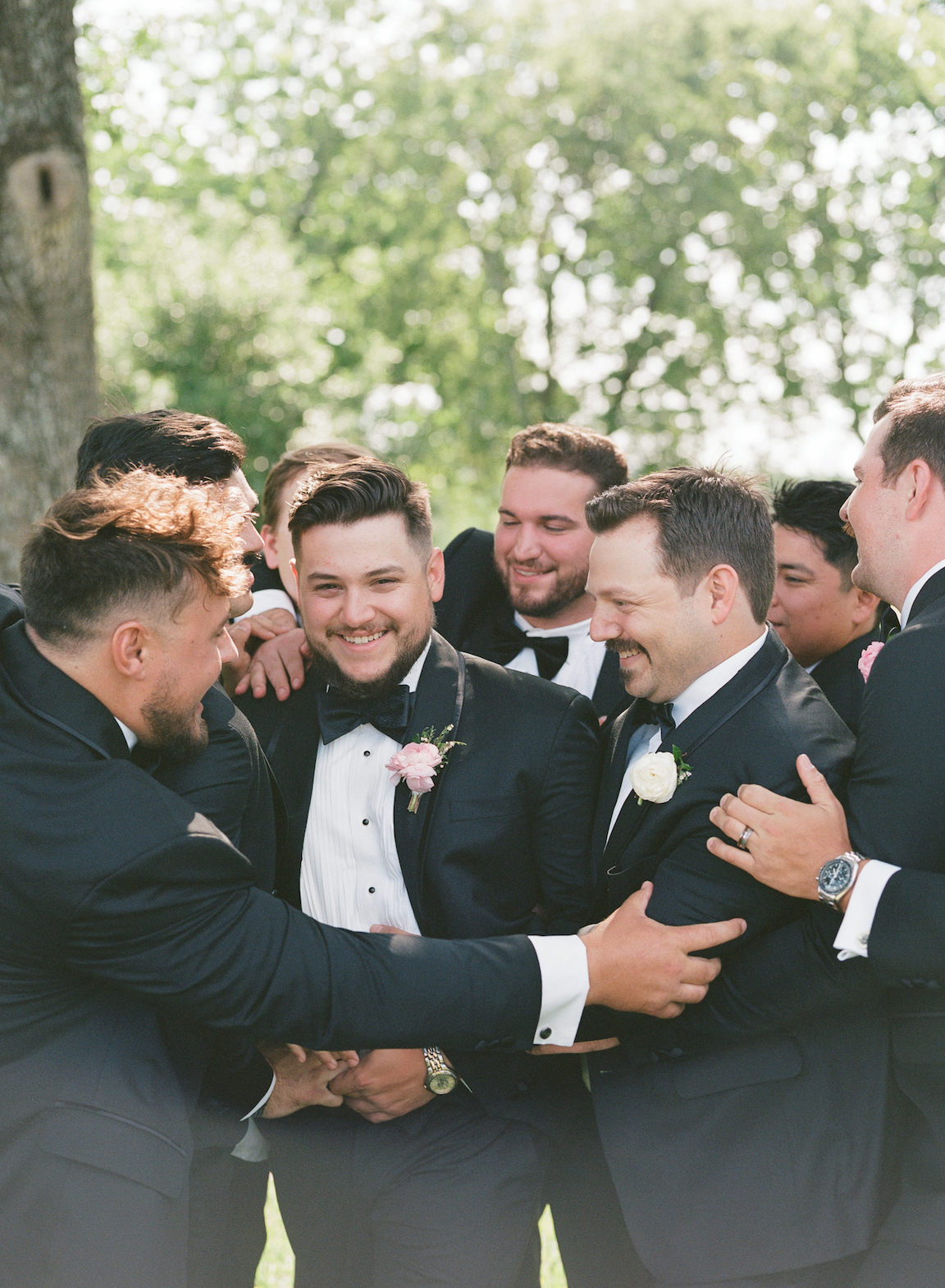 Arrowhead Hill Wedding groom and groomsmen portraits