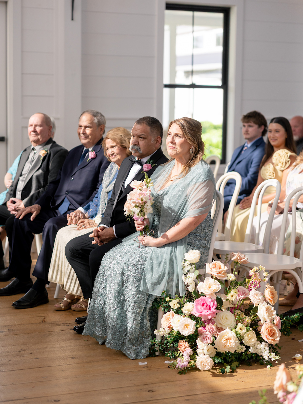 Arrowhead Hill Wedding ceremony with lush florals