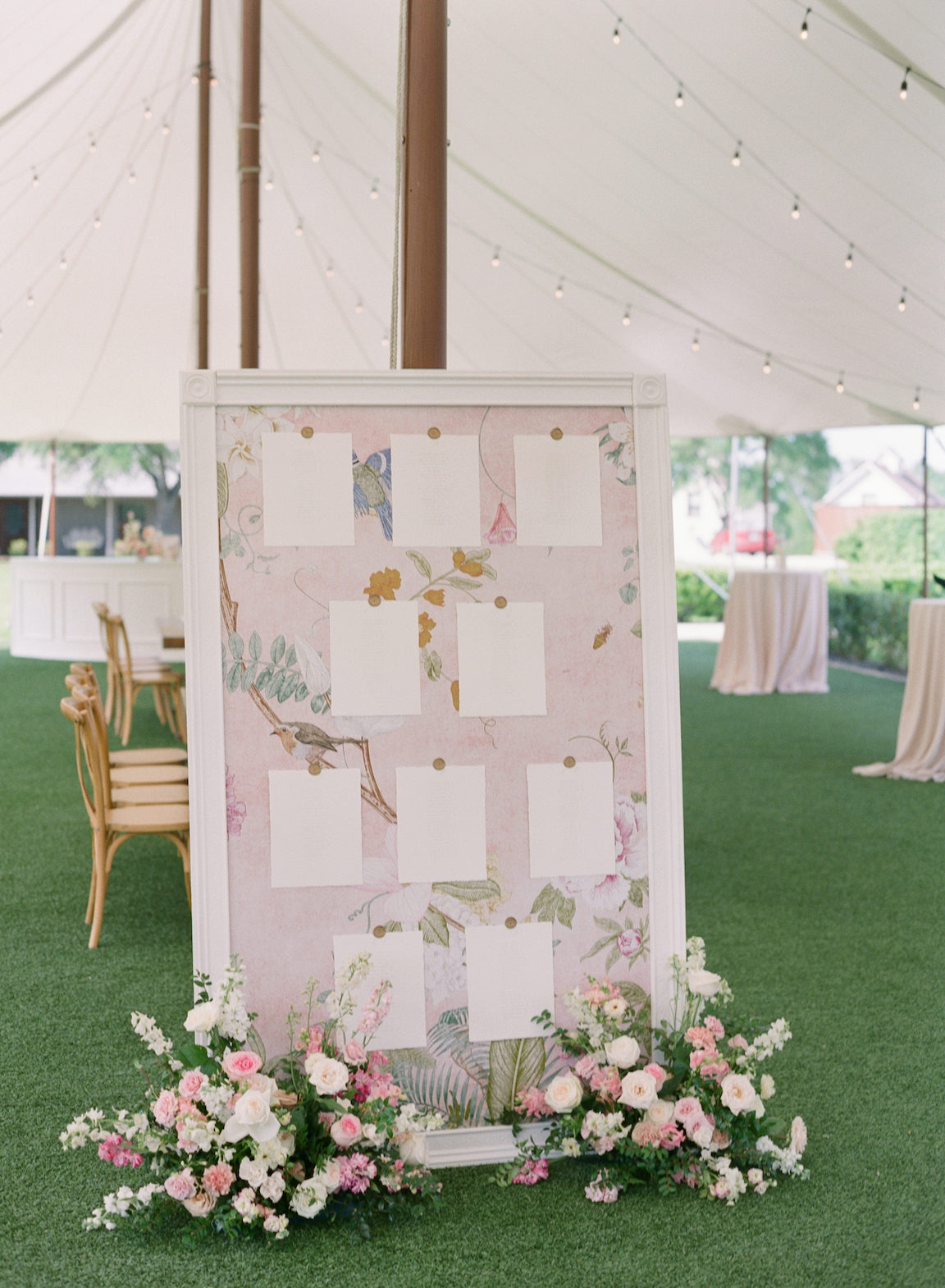 Arrowhead Hill Wedding reception photos with florals