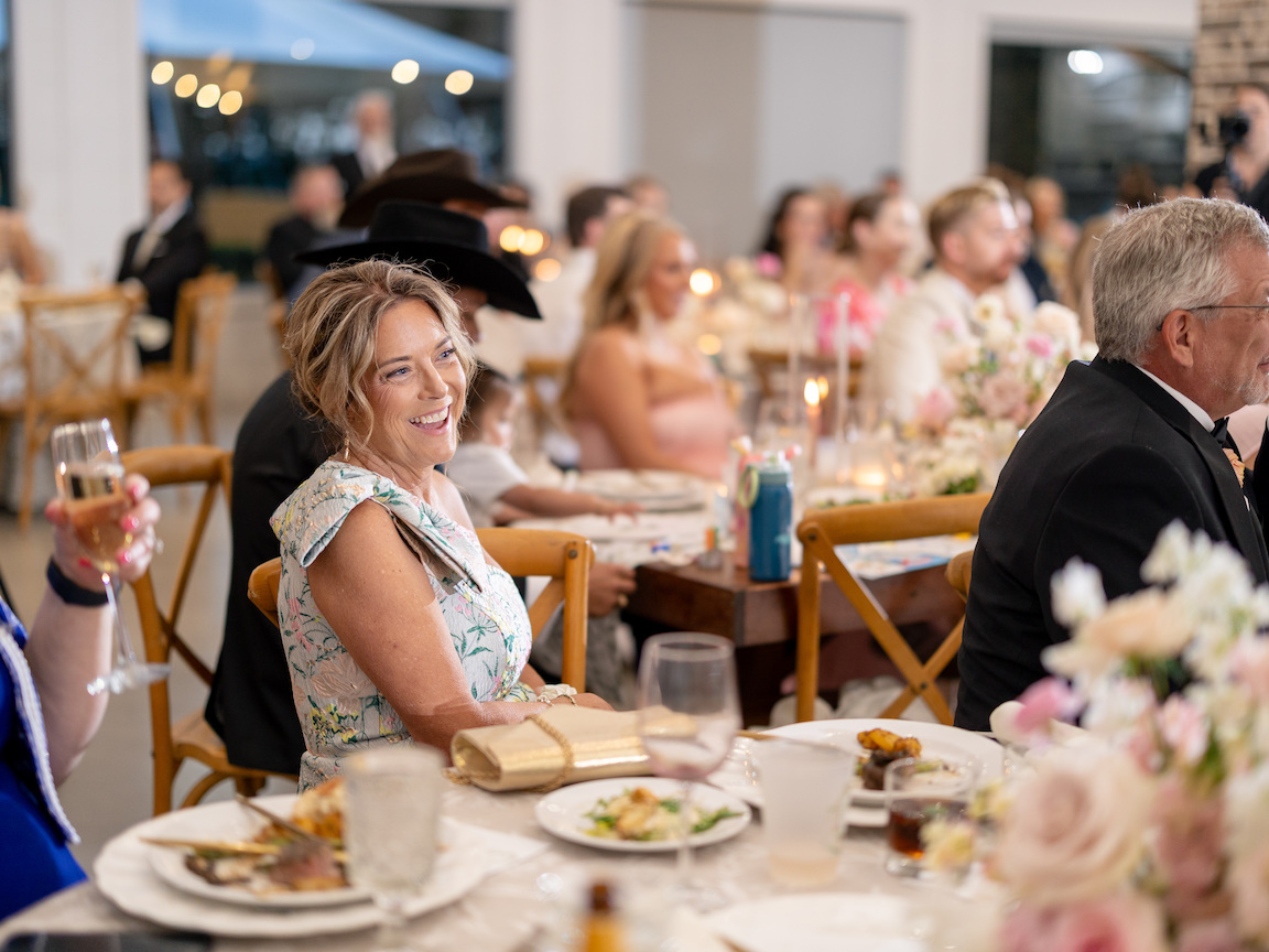 Arrowhead Hill Wedding reception and dancing