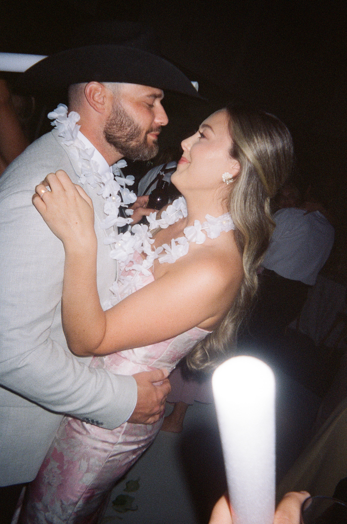 Arrowhead Hill Wedding reception and dancing