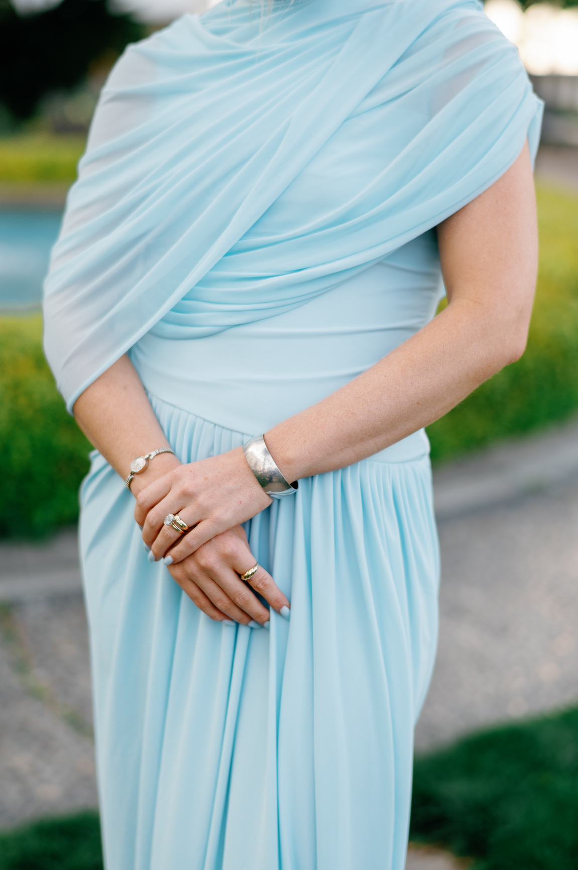 Fairmont San Francisco Wedding cocktail hour colorful details & stylish guests