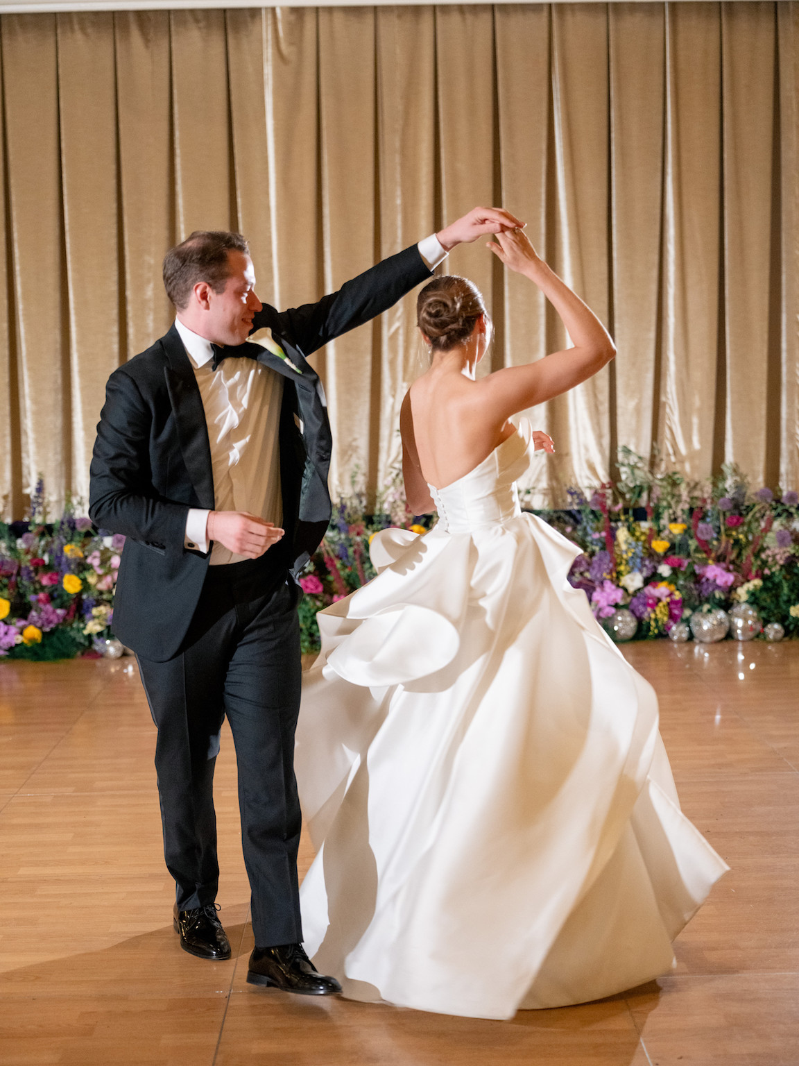 Fairmont San Francisco Wedding reception dancing