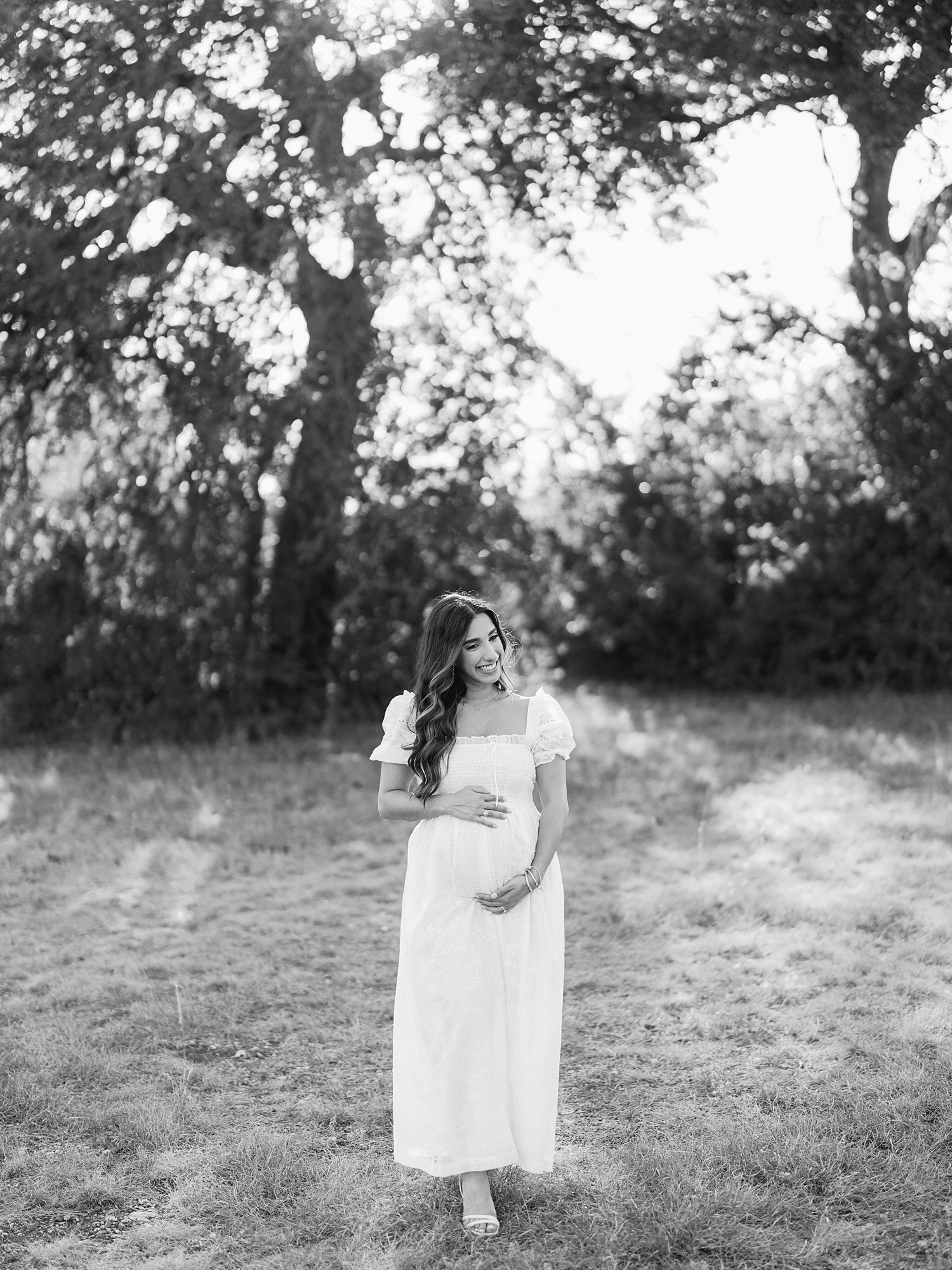 Paige Vaughn Photo maternity session