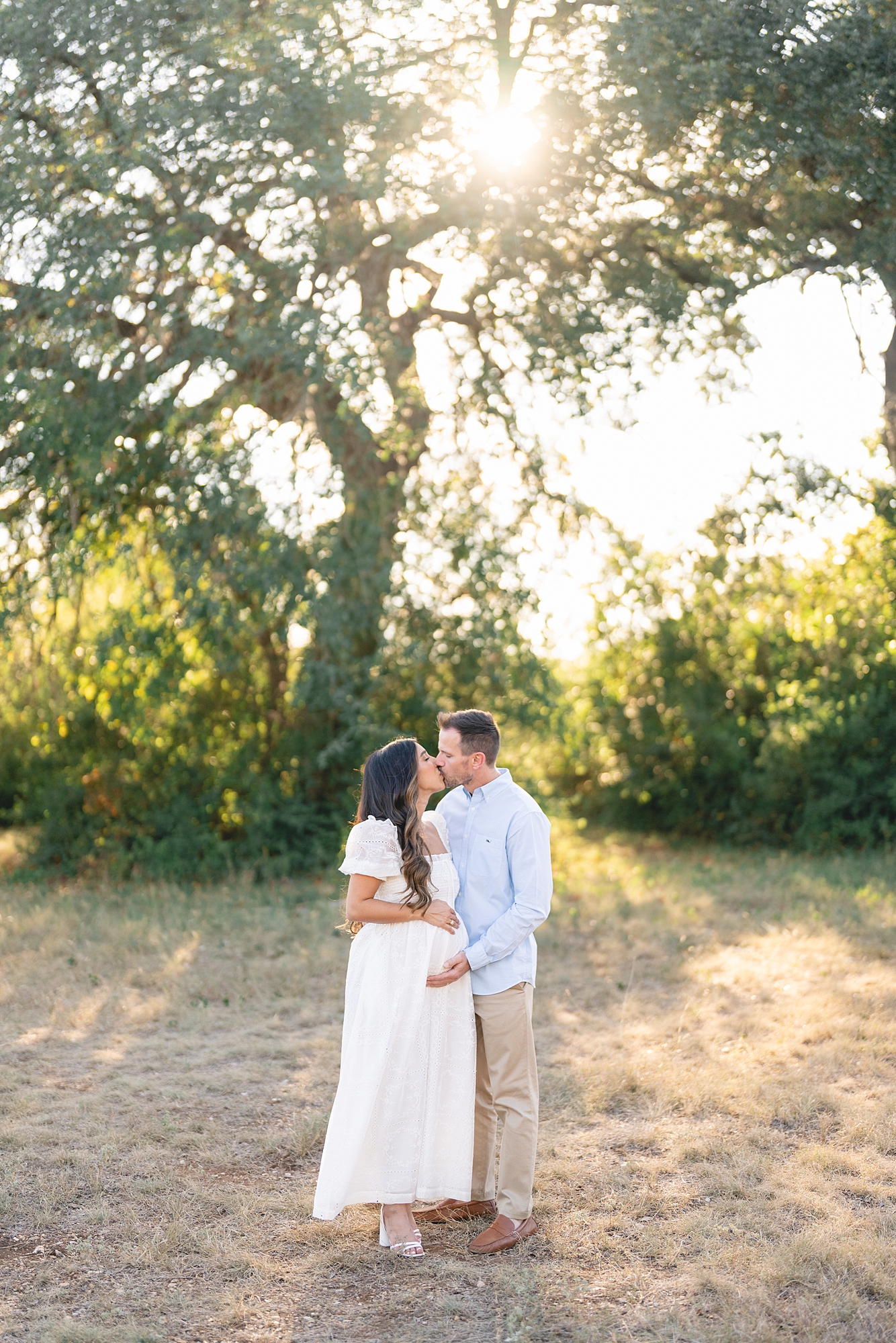 sunset maternity photos in Austin park