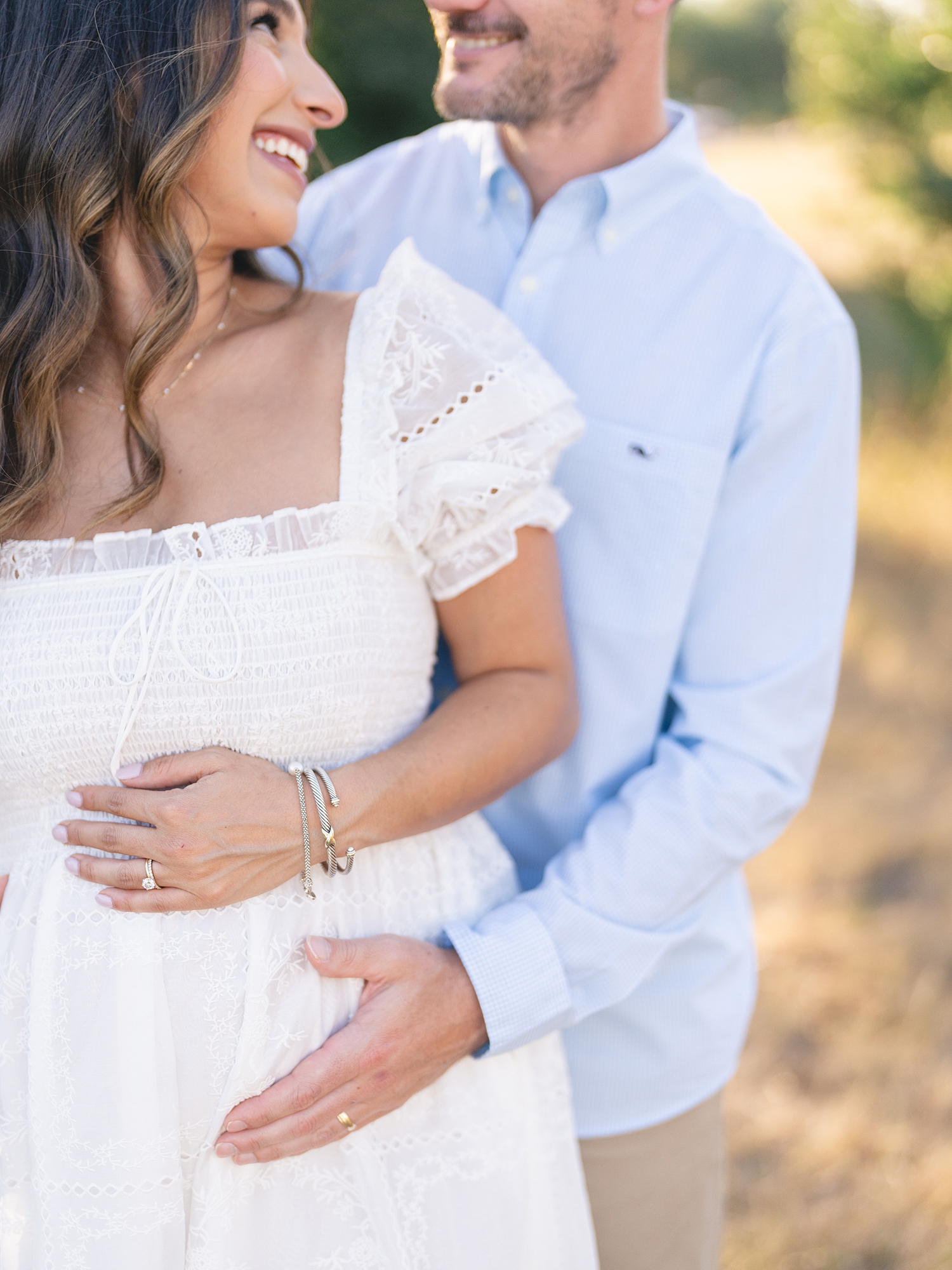 sunset maternity photos in Austin park