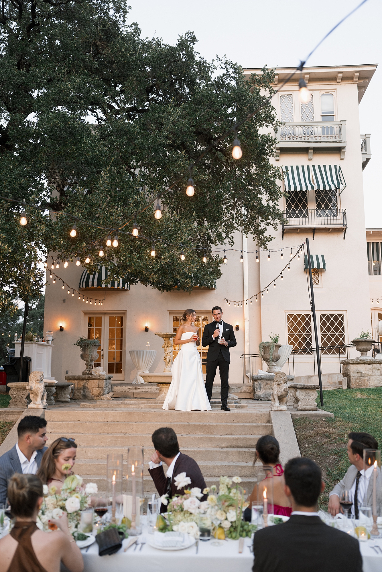 elegant wedding reception in Austin Texas at Laguna Gloria