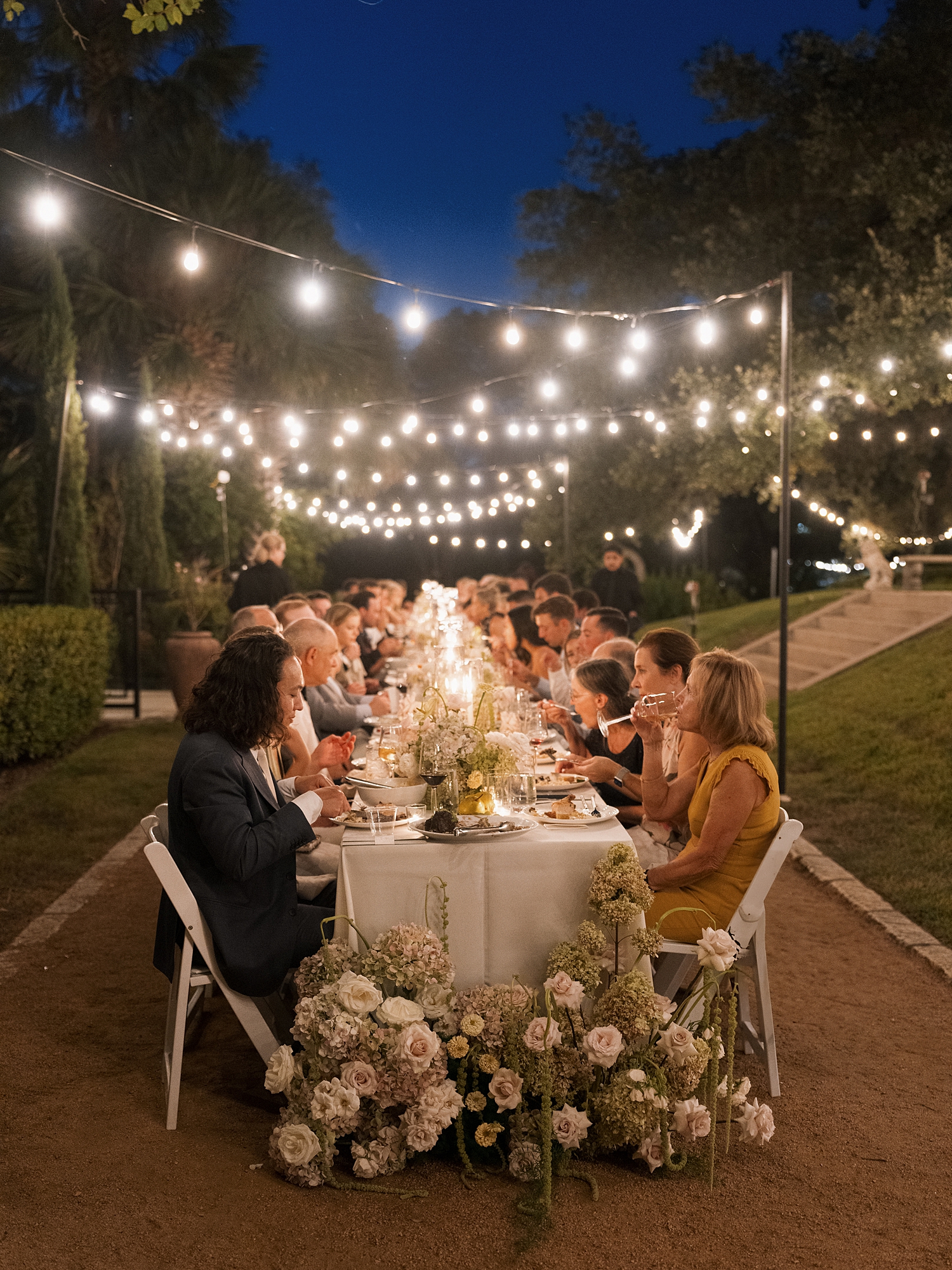 elegant wedding reception in Austin Texas at Laguna Gloria