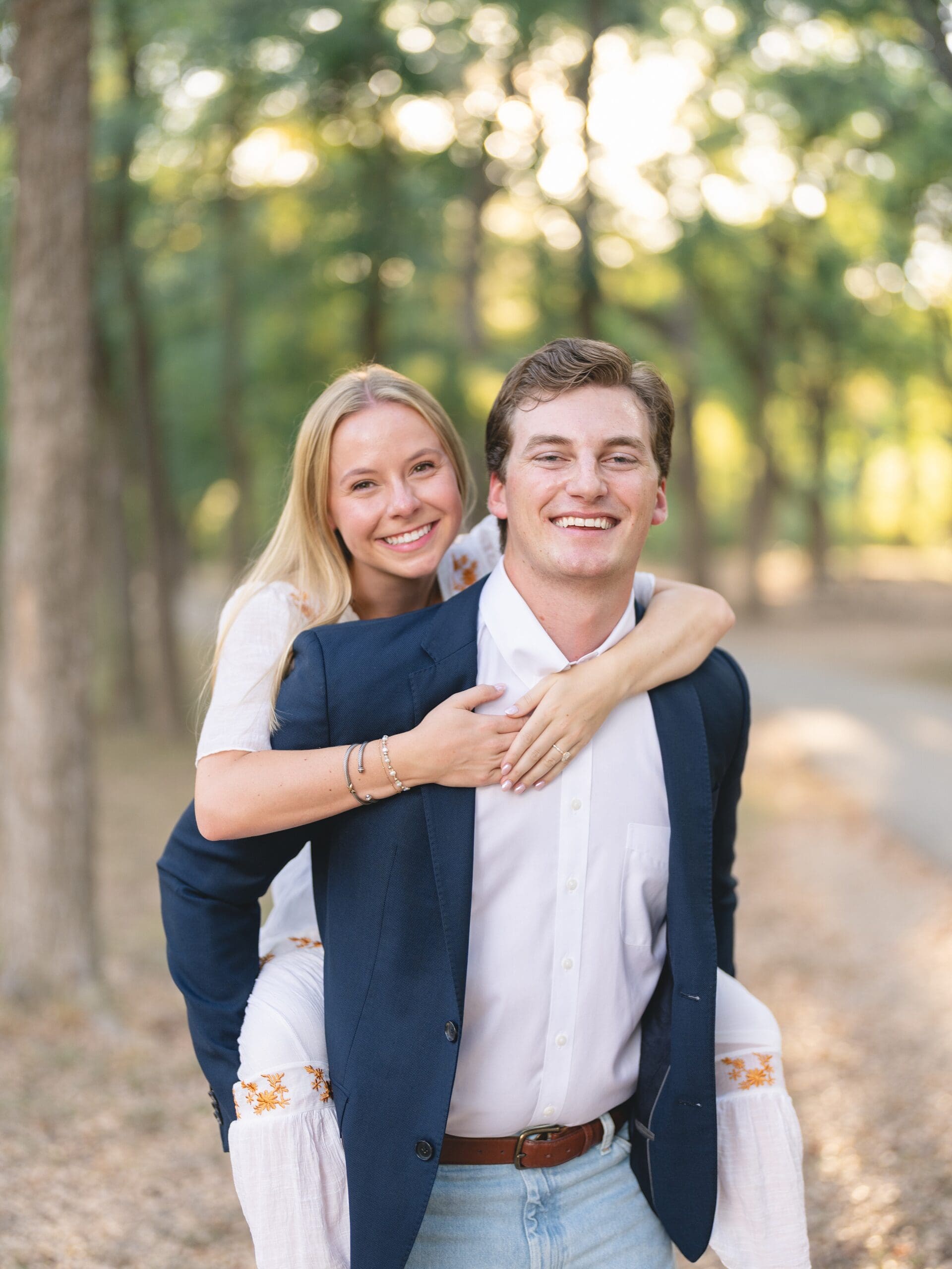 Austin engagement photographer natural outdoor portraits