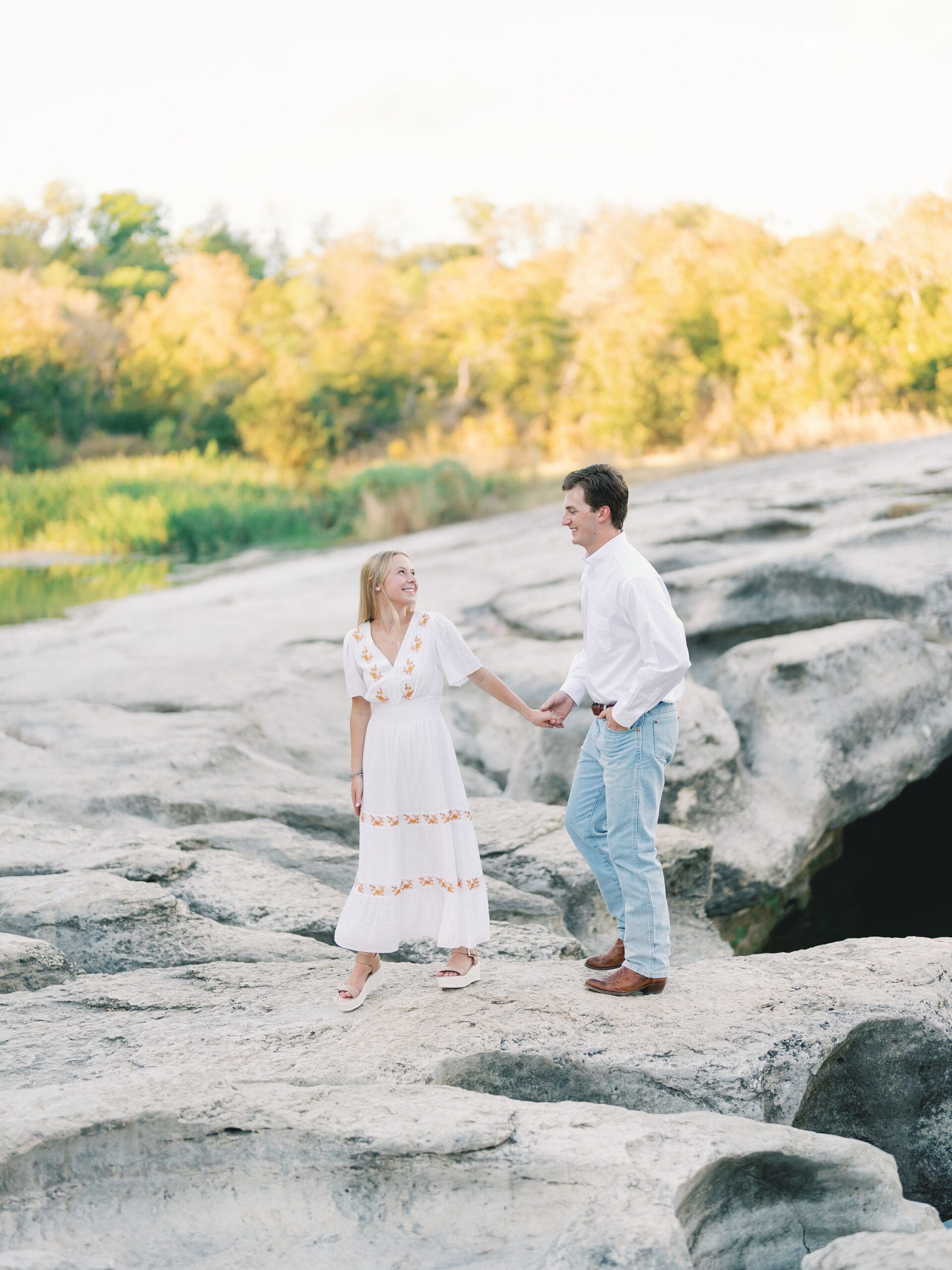 Austin engagement photographer natural outdoor portraits