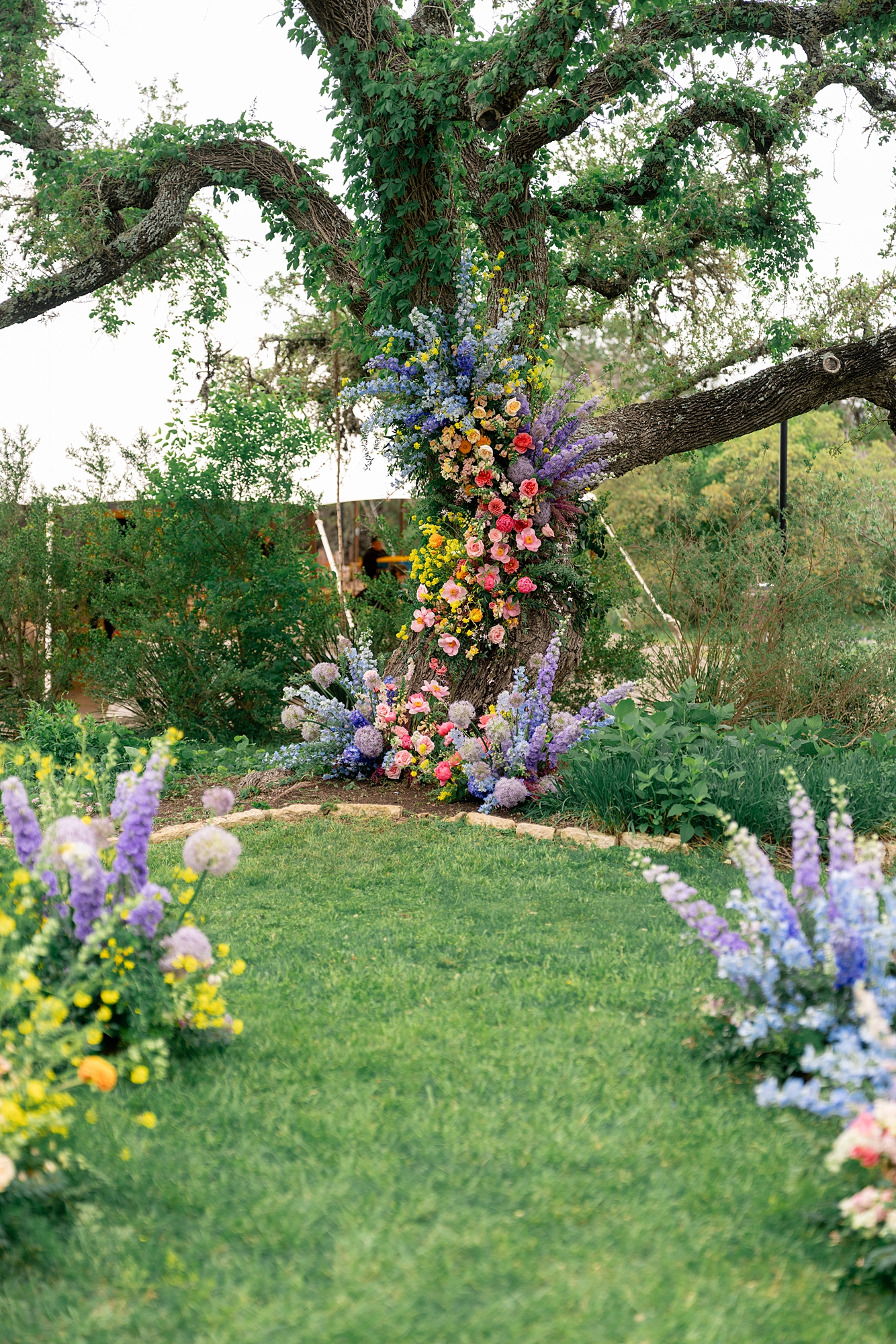 garden style wedding Driftwood Texas ceremony