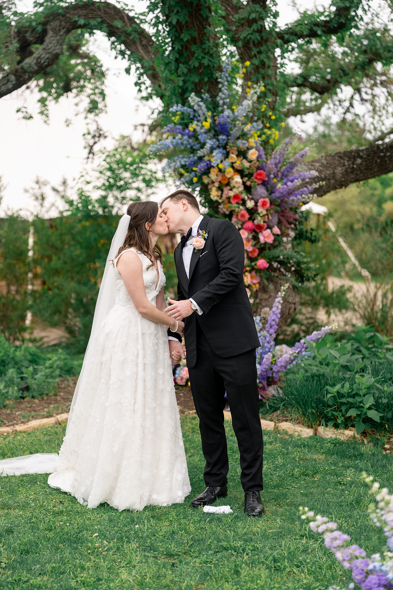 garden style wedding Driftwood Texas ceremony