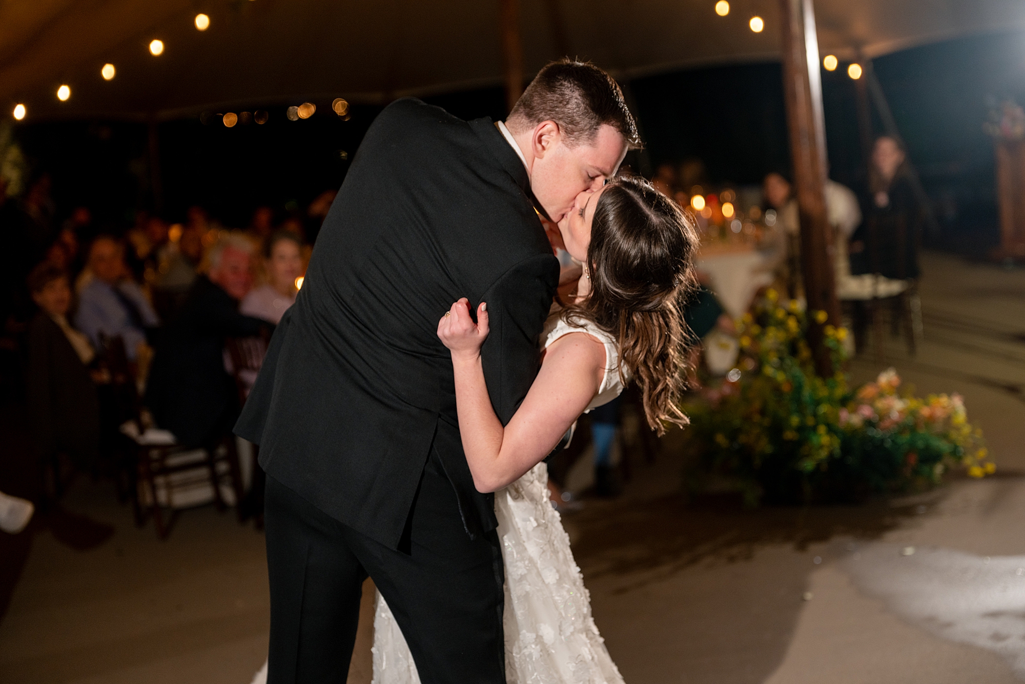 Paige Vaughn Photo spring wedding Driftwood
